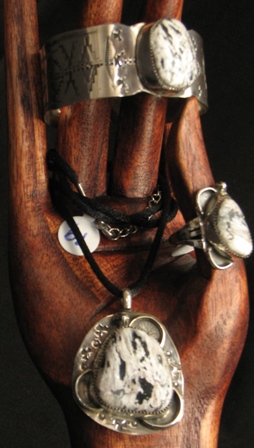 WHITE BUFFALO TURQUOISE